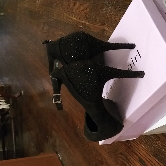 Style & Co. Black ankle strap heels - Picture 3 of 4